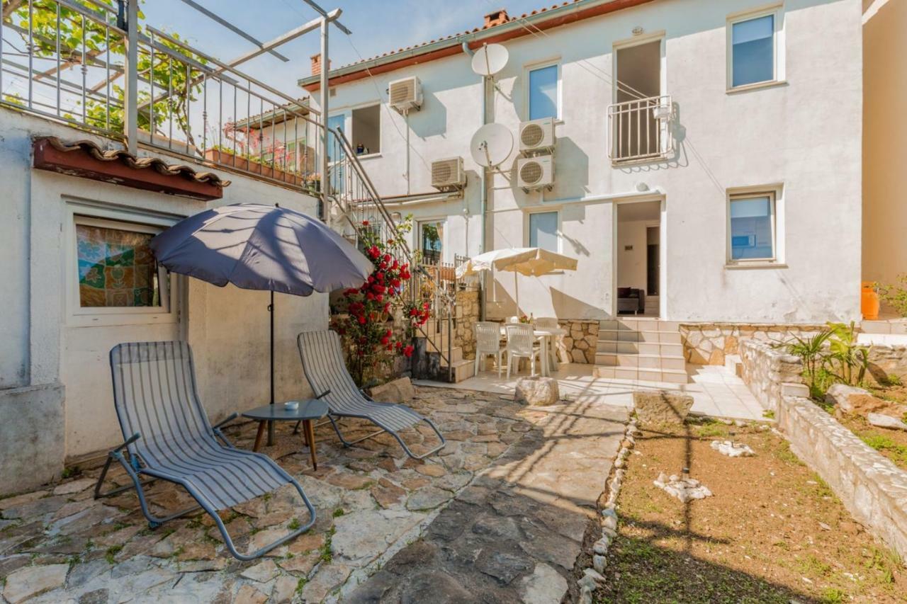Apartment Kucera Rovinj Exterior photo