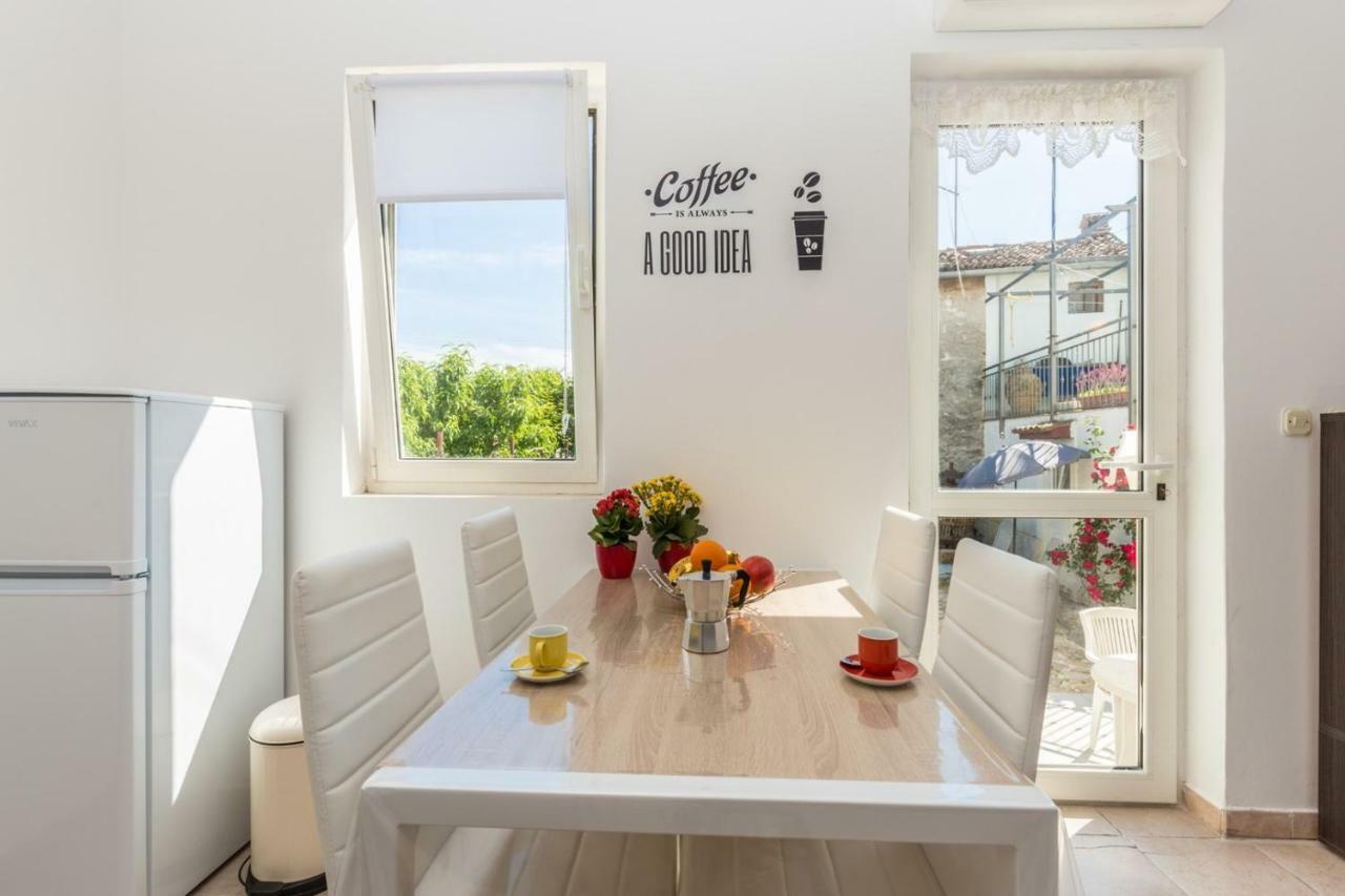 Apartment Kucera Rovinj Exterior photo